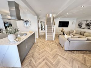 Photo 41- click for photo gallery